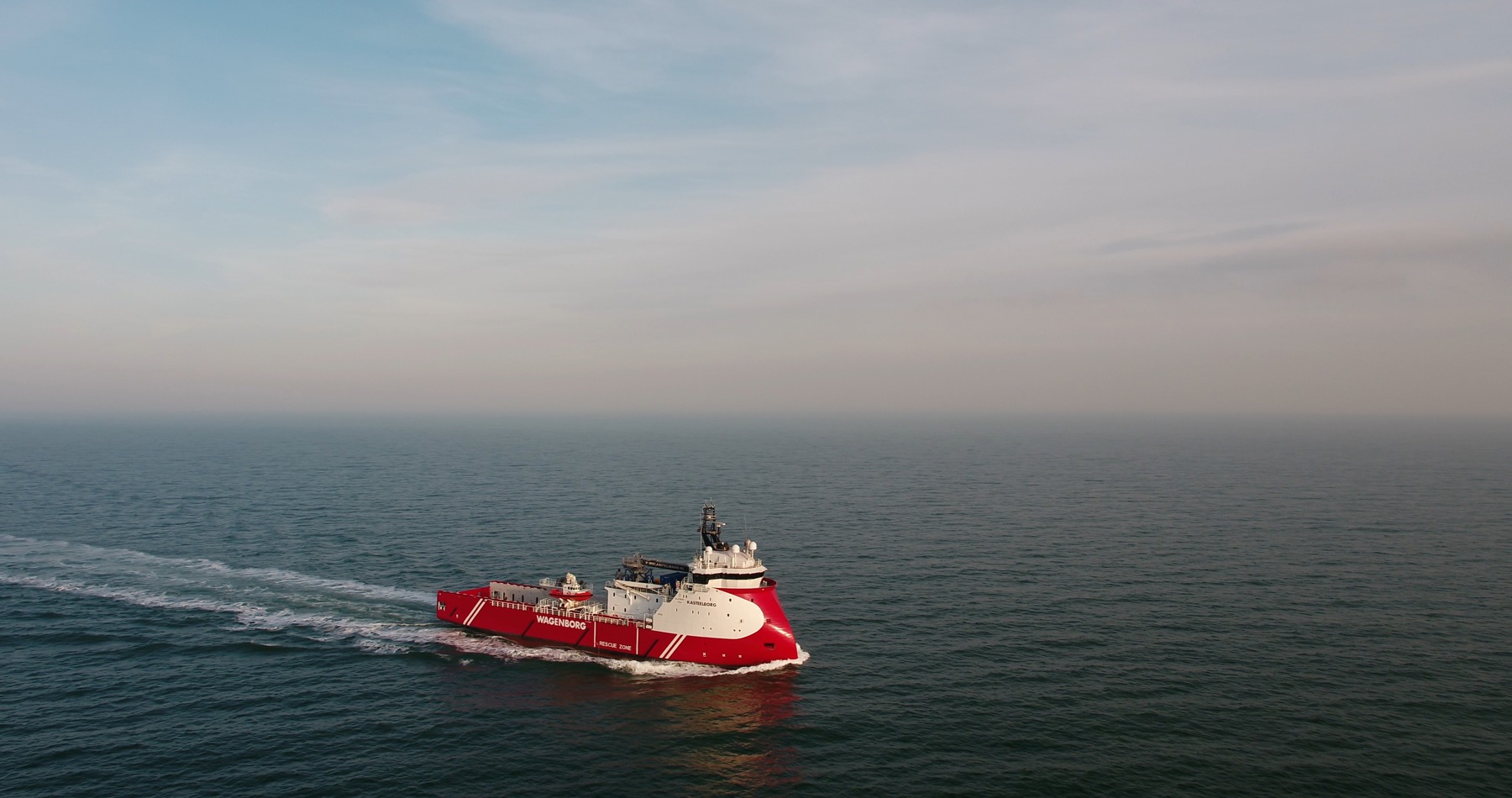 Royal Niestern Sander signs contract for Walk to Work vessel conversion