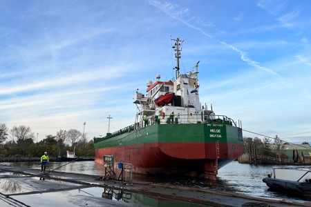 Niestern Sander Ship Repair welcomes mv Helge